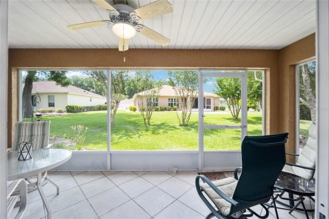 House in Ocala, Florida 3 bedrooms, 146.41 sq.m. № 2212626 - photo 7