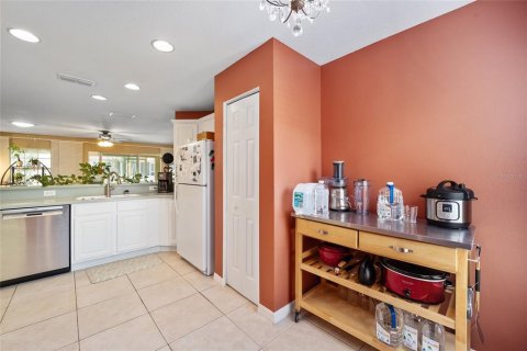 House in Ocala, Florida 3 bedrooms, 146.41 sq.m. № 2212626 - photo 19