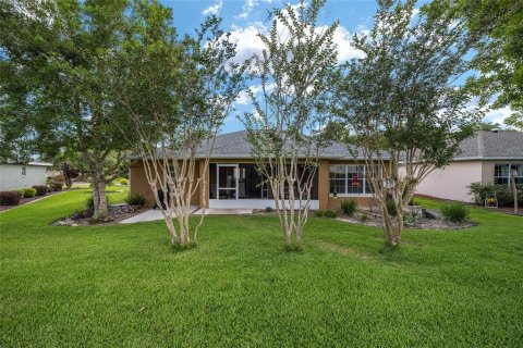 House in Ocala, Florida 3 bedrooms, 146.41 sq.m. № 2212626 - photo 4