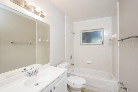 Villa ou maison à louer à Orlando, Floride: 4 chambres, 128.76 m2 № 2116468 - photo 14
