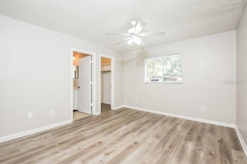 Villa ou maison à louer à Orlando, Floride: 4 chambres, 128.76 m2 № 2116468 - photo 8