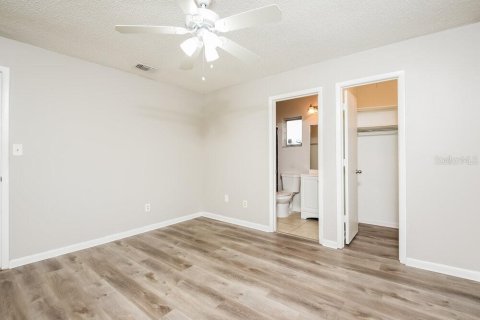 Villa ou maison à louer à Orlando, Floride: 4 chambres, 128.76 m2 № 2116468 - photo 9