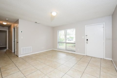 Villa ou maison à louer à Orlando, Floride: 4 chambres, 128.76 m2 № 2116468 - photo 4
