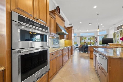 Villa ou maison à vendre à Oldsmar, Floride: 4 chambres, 488.67 m2 № 1901882 - photo 17