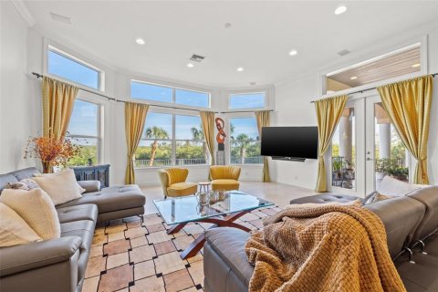 Villa ou maison à vendre à Oldsmar, Floride: 4 chambres, 488.67 m2 № 1901882 - photo 24