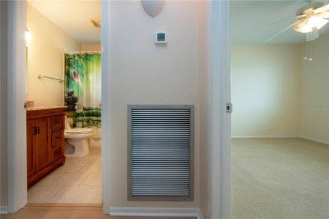 House in Sun City Center, Florida 3 bedrooms, 154.4 sq.m. № 1901899 - photo 23