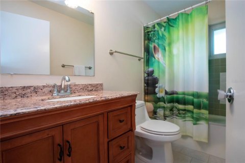 House in Sun City Center, Florida 3 bedrooms, 154.4 sq.m. № 1901899 - photo 25