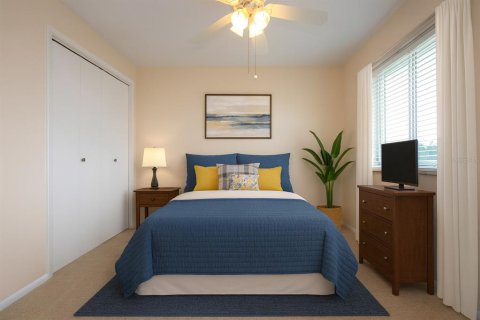 House in Sun City Center, Florida 3 bedrooms, 154.4 sq.m. № 1901899 - photo 22