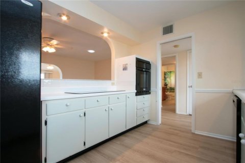 House in Sun City Center, Florida 3 bedrooms, 154.4 sq.m. № 1901899 - photo 18