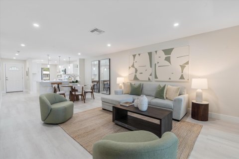 Condo in Boynton Beach, Florida, 2 bedrooms  № 2251642 - photo 3