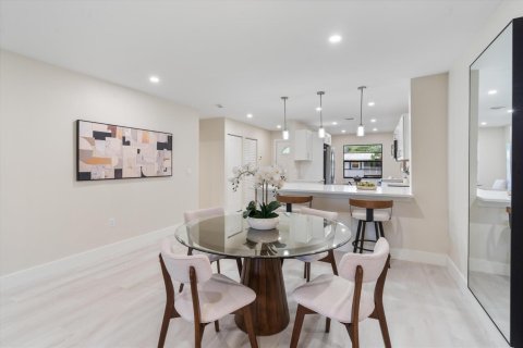 Condo in Boynton Beach, Florida, 2 bedrooms  № 2251642 - photo 7