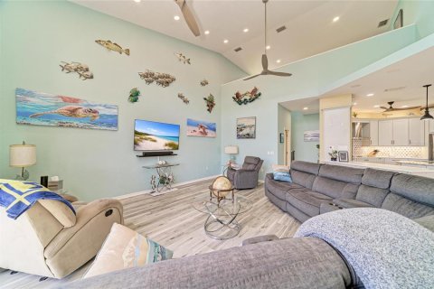 Casa en venta en Punta Gorda, Florida, 4 dormitorios, 395.86 m2 № 2212020 - foto 19