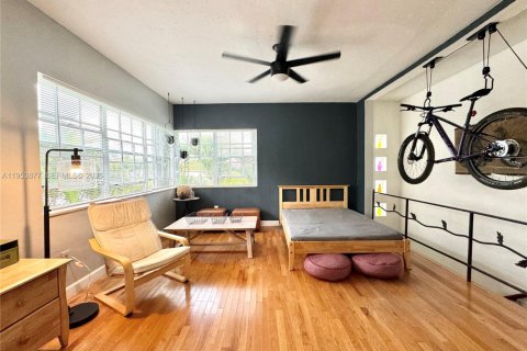 Condominio en alquiler en Miami Beach, Florida, 39.95 m2 № 2010290 - foto 9