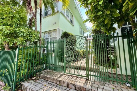 Condominio en alquiler en Miami Beach, Florida, 39.95 m2 № 2010290 - foto 24