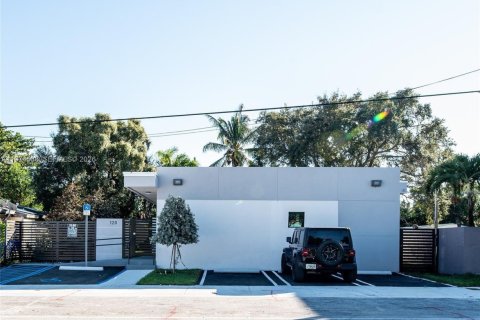 Apartment in Miami, Florida 1 bedroom, 53.42 sq.m. № 2041261 - photo 15