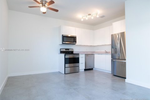 Appartement à Miami, Floride 1 chambre, 53.42 m2 № 2041261