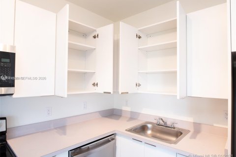 Apartment in Miami, Florida 1 bedroom, 53.42 sq.m. № 2041261 - photo 4