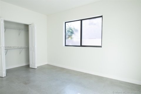 Apartment in Miami, Florida 1 bedroom, 53.42 sq.m. № 2041261 - photo 11