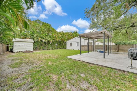 Casa en venta en Miami Springs, Florida, 3 dormitorios, 122.17 m2 № 1967394 - foto 18