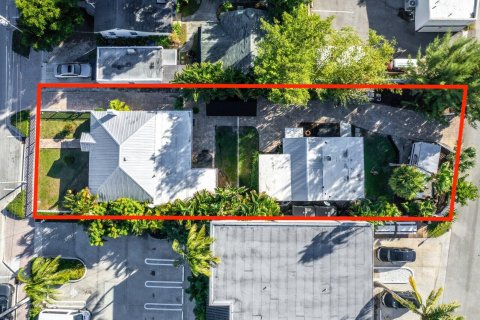Купить коммерческую недвижимость в Делрей-Бич, Флорида 187.94м2, № 979100 - фото 1