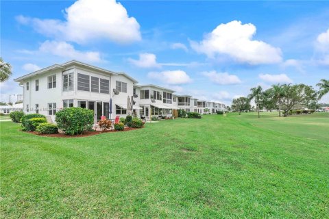 Condo in Pompano Beach, Florida, 2 bedrooms  № 1482747 - photo 17