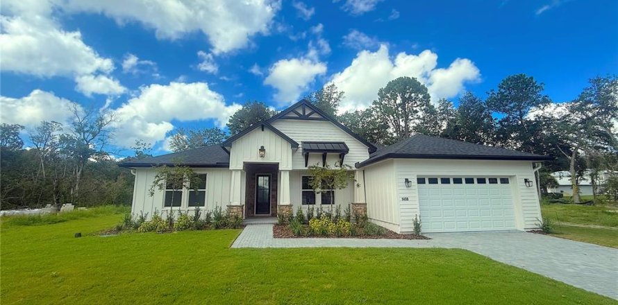 House in Apopka, Florida 4 bedrooms, 233.37 sq.m. № 2393874
