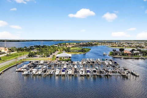Casa en venta en Bradenton, Florida, 4 dormitorios, 246.01 m2 № 2096435 - foto 10