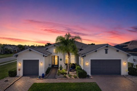 Villa ou maison à Bradenton, Floride 4 chambres, 246.01 m2 № 2096435