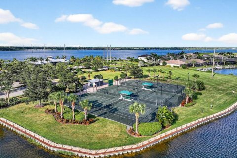 Casa en venta en Bradenton, Florida, 4 dormitorios, 246.01 m2 № 2096435 - foto 11