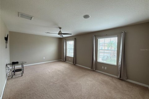 Townhouse in Orlando, Florida 4 bedrooms, 208.57 sq.m. № 2266926 - photo 16