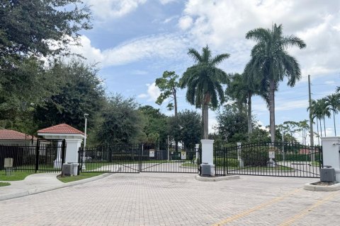 Townhouse in Boca Raton, Florida 3 bedrooms, 123.93 sq.m. № 2298058 - photo 20