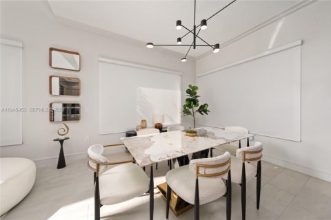 Villa ou maison à vendre à Davenport, Floride: 4 chambres № 2002176 - photo 10