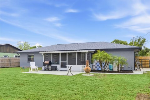 House in Venice, Florida 3 bedrooms, 148.27 sq.m. № 2103185 - photo 29