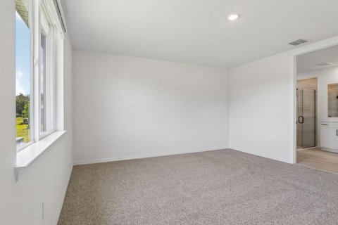 House in Bartow, Florida 4 bedrooms, 259.48 sq.m. № 2322365 - photo 15