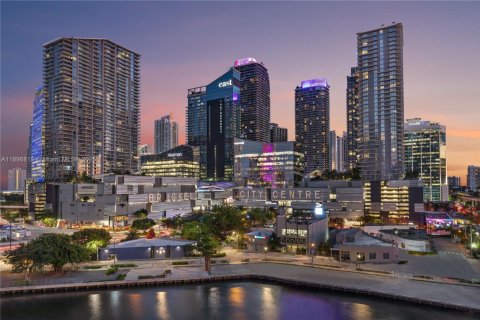 Copropriété à vendre à Miami, Floride: 1 chambre, 82.03 m2 № 1947826 - photo 24