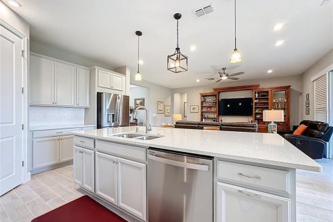 Casa en venta en Poinciana, Florida, 2 dormitorios, 184.04 m2 № 1901844 - foto 12