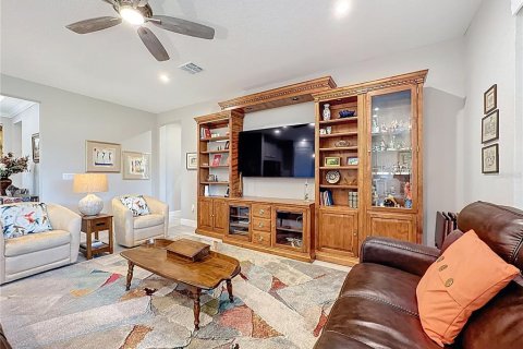 Casa en venta en Poinciana, Florida, 2 dormitorios, 184.04 m2 № 1901844 - foto 5