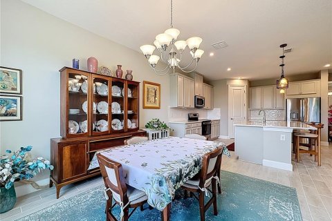 Casa en venta en Poinciana, Florida, 2 dormitorios, 184.04 m2 № 1901844 - foto 18