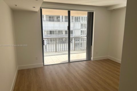 Copropriété à louer à Bal Harbour, Floride: 2 chambres, 187.48 m2 № 1954971 - photo 9