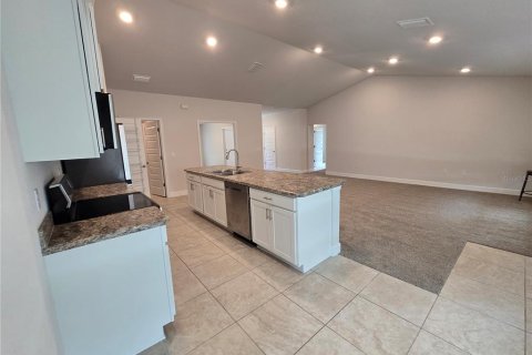 Casa en venta en Citrus Springs, Florida, 4 dormitorios, 196.67 m2 № 2197578 - foto 9