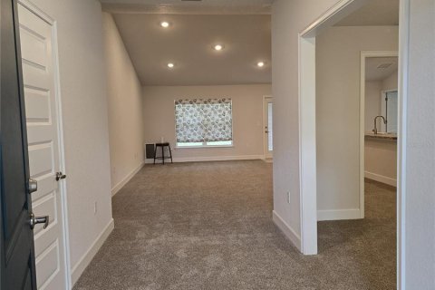 Casa en venta en Citrus Springs, Florida, 4 dormitorios, 196.67 m2 № 2197578 - foto 2