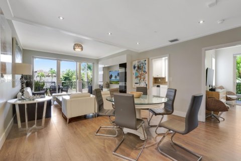 Condominio en venta en Miami Beach, Florida, 3 dormitorios, 190.36 m2 № 2014192 - foto 5