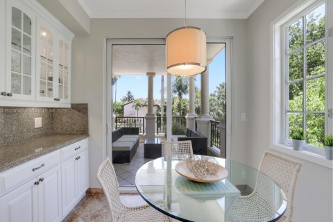 Condominio en venta en Miami Beach, Florida, 3 dormitorios, 190.36 m2 № 2014192 - foto 12