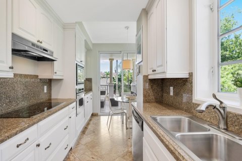 Condominio en venta en Miami Beach, Florida, 3 dormitorios, 190.36 m2 № 2014192 - foto 9