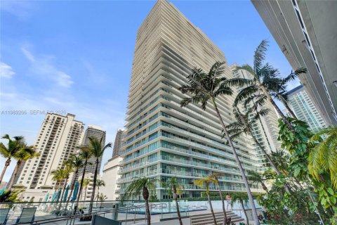 Condo in Miami, Florida, 2 bedrooms № 2051488