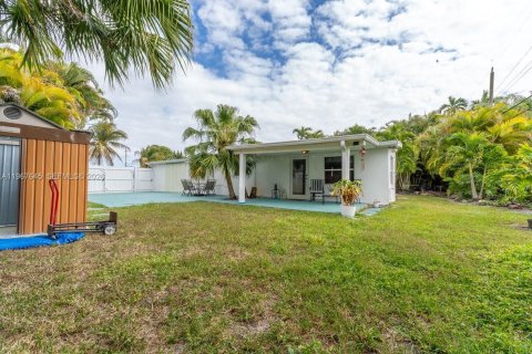 Casa en venta en Miami, Florida, 3 dormitorios, 125.23 m2 № 2029392 - foto 18