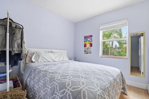 Casa en venta en Miami, Florida, 3 dormitorios, 125.23 m2 № 2029392 - foto 24