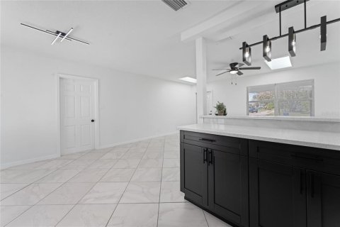 Villa ou maison à vendre à Saint Petersburg, Floride: 2 chambres, 85.93 m2 № 1523789 - photo 21