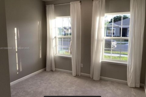 Villa ou maison à louer à Sanford, Floride: 3 chambres, 192.21 m2 № 1989004 - photo 4