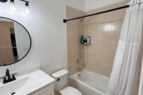 Купить таунхаус в Хомстед, Флорида 3 спальни, 169.92м2, № 1955222 - фото 17